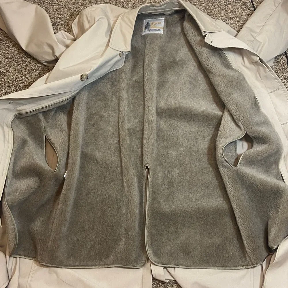 VTG,London Fog Men's Beige Trench Coat Lined Double-Breasted Zip Out Sz, 42 Long